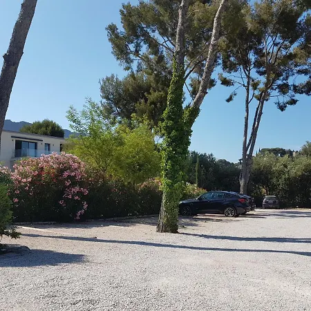 Hotel Hpc Suites - Cassis Centre - Parking Gratuit & Piscine Chauffee