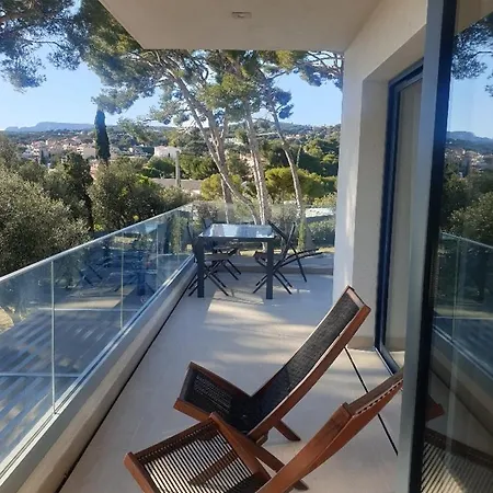 Hotel Hpc Suites - Cassis Centre - Parking Gratuit & Piscine Chauffee