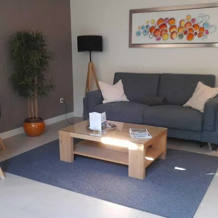 Hpc Suites - Cassis Centre - Parking Gratuit & Piscine Chauffee Hotel 4*
