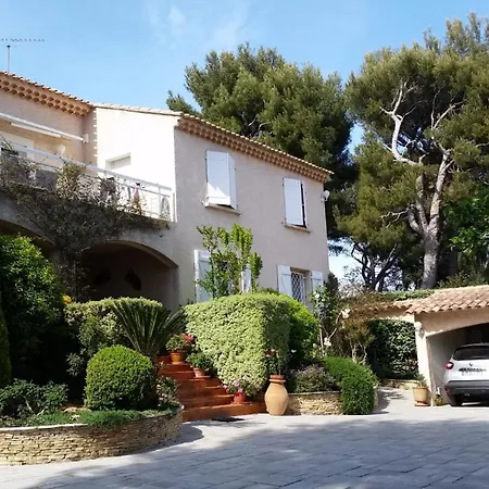 Hotel Hpc Suites - Cassis Centre - Parking Gratuit & Piscine Chauffee 4*