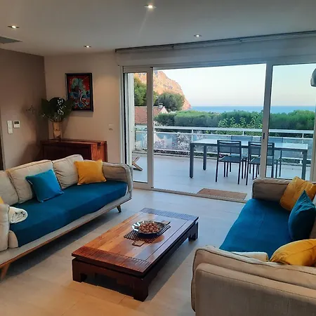 Hpc Suites - Cassis Centre - Parking Gratuit & Piscine Chauffee 4*