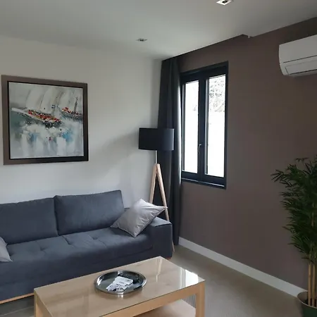 Hotel Hpc Suites - Cassis Centre - Parking Gratuit & Piscine Chauffee 4*