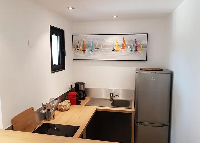 Hpc - Centre - Parking Securisé&piscine Chauffée Hotel Cassis