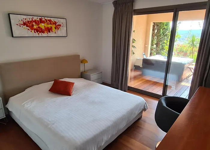 Hotel Hpc - Centre - Parking Securisé&piscine Chauffée