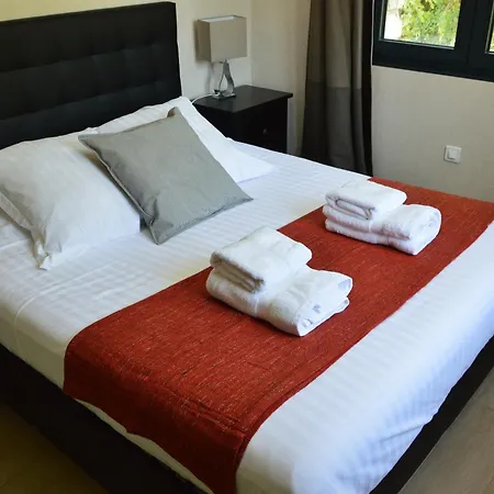 Hotel Hpc - Centre - Parking Gratuit & Piscine Chauffee 4*