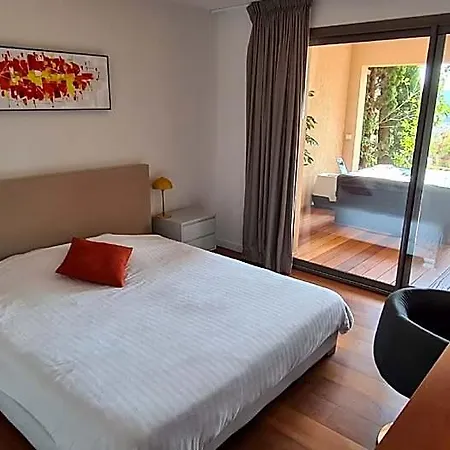 Hotel Hpc - Centre - Parking Securise Et Piscine Chauffee 4*
