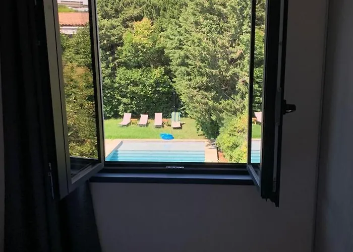 Hotel Hotel Particulier Cassis - Hpc Suites Cassis Centre - Parking Securise & Piscine Chauffee Cassis