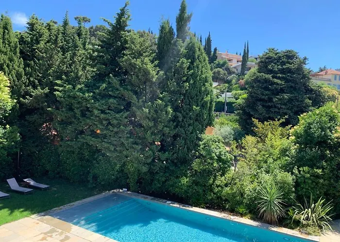 Hotel Hotel Particulier Cassis - Hpc Suites Cassis Centre - Parking Securise & Piscine Chauffee