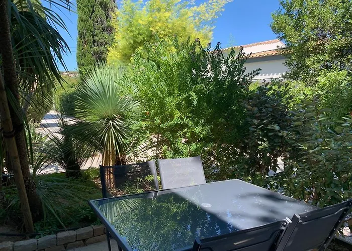 Hotel Particulier Cassis - Hpc Suites Cassis Centre - Parking Securise & Piscine Chauffee Hotel Cassis