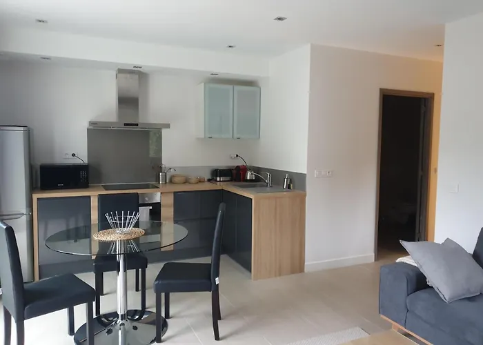 Hotel Particulier Cassis - Hpc Suites Cassis Centre - Parking Securise & Piscine Chauffee Hotel Cassis